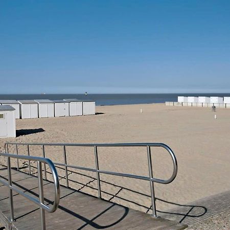 Huswell - Comfy Apartment With Side Seaview And 2 Free Bikes Knokke-Heist Esterno foto